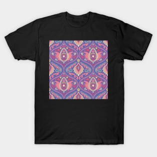 Classic ogee pattern with red tendrils on very peri T-Shirt